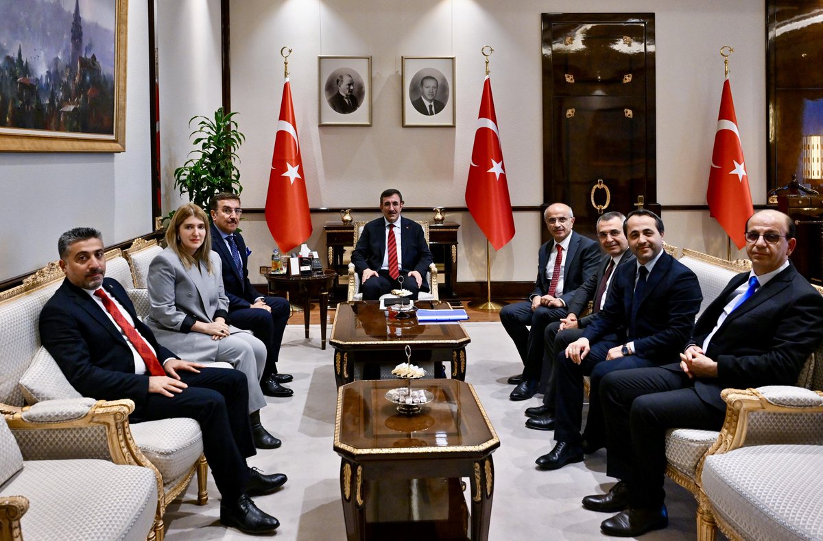 📍 Ankara, Cumhurbaşkanlığı İl Başkanımız, Milletvekillerimiz ve Büyükşehir Belediye Başkanımız ile birlikte; Cumhurbaşkanı Yardımcımız Sayın @_cevdetyilmaz 'ı ziyaret ederek, Malatya'mızın kalkınması için yapılacak projeleri ele aldık. Sayın Cumhurbaşkanı Yardımcımıza…