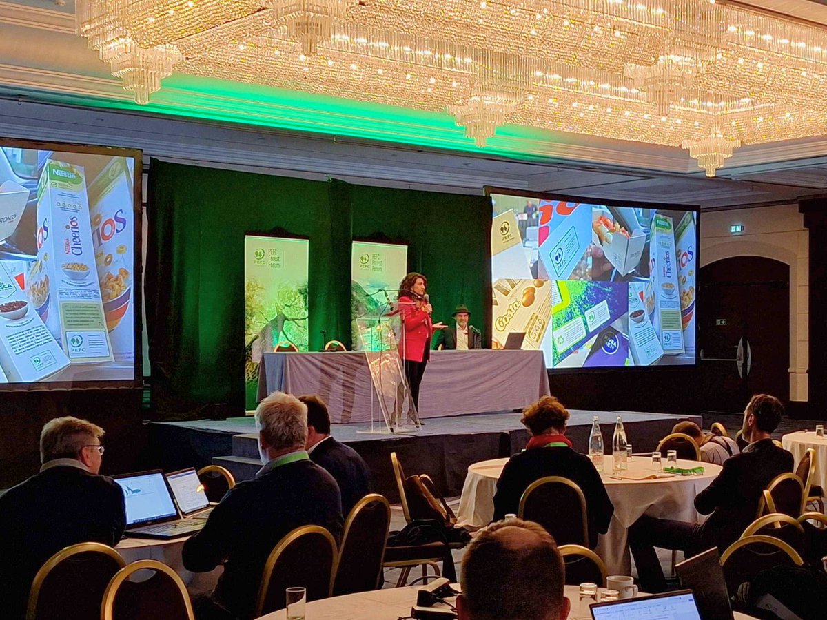 This afternoon, our members took centre stage. Representatives from 17 countries shared insights into 19 projects at the #PEFCForestForum. From innovative research projects to impactful marketing campaigns & the unveiling of new platforms, the range of topics was truly inspiring!