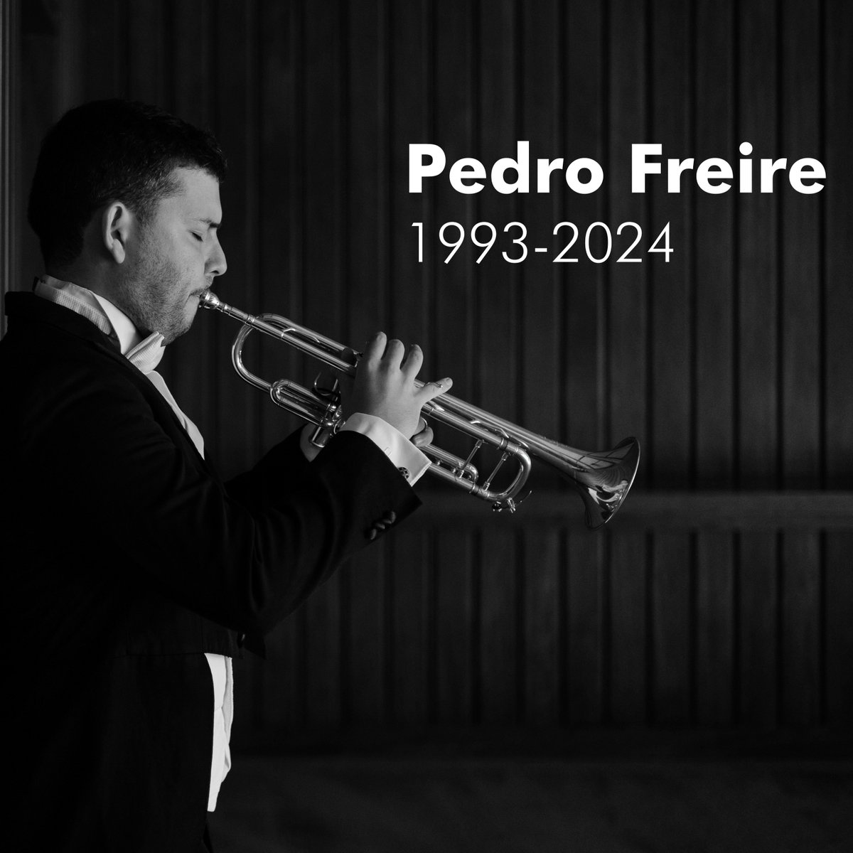 Foi com profunda tristeza que recebemos a notícia do falecimento inesperado do músico Pedro Freire, trompetista da Orquestra Gulbenkian. 
Enviamos aos seus familiares e amigos as mais sinceras condolências e dedicamos os concertos desta semana à sua memória.