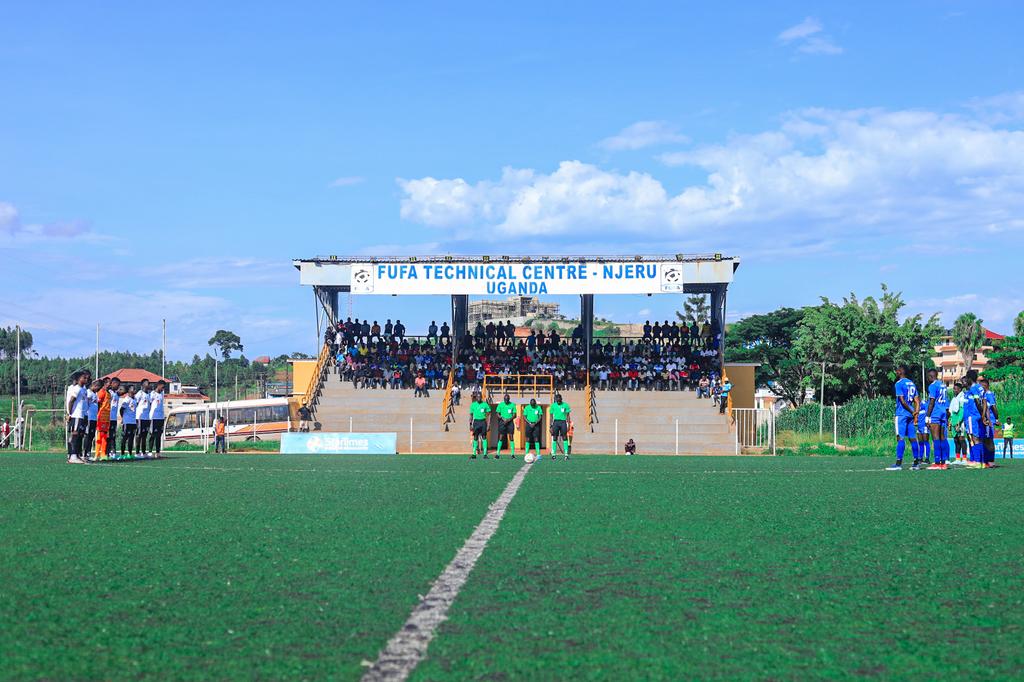 A minute of silence was observed at the Fufa Technical Centre, Njeru in memory of our fallen former head coach, Fred Kisitu Kajoba. 🕊️ #VenomsUpdates || #OneTeamOneDream ||