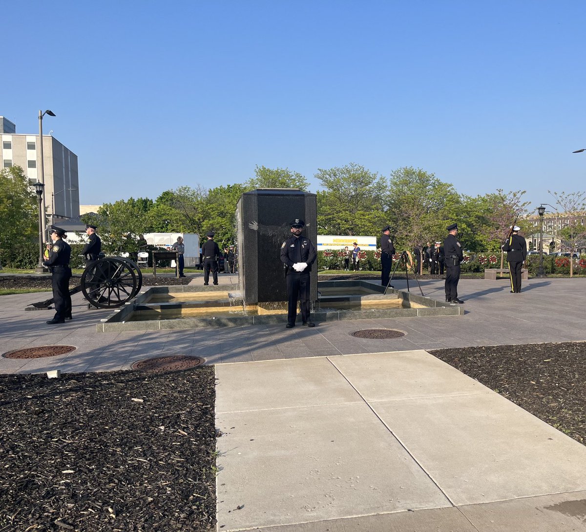 Scott Neal tweet media