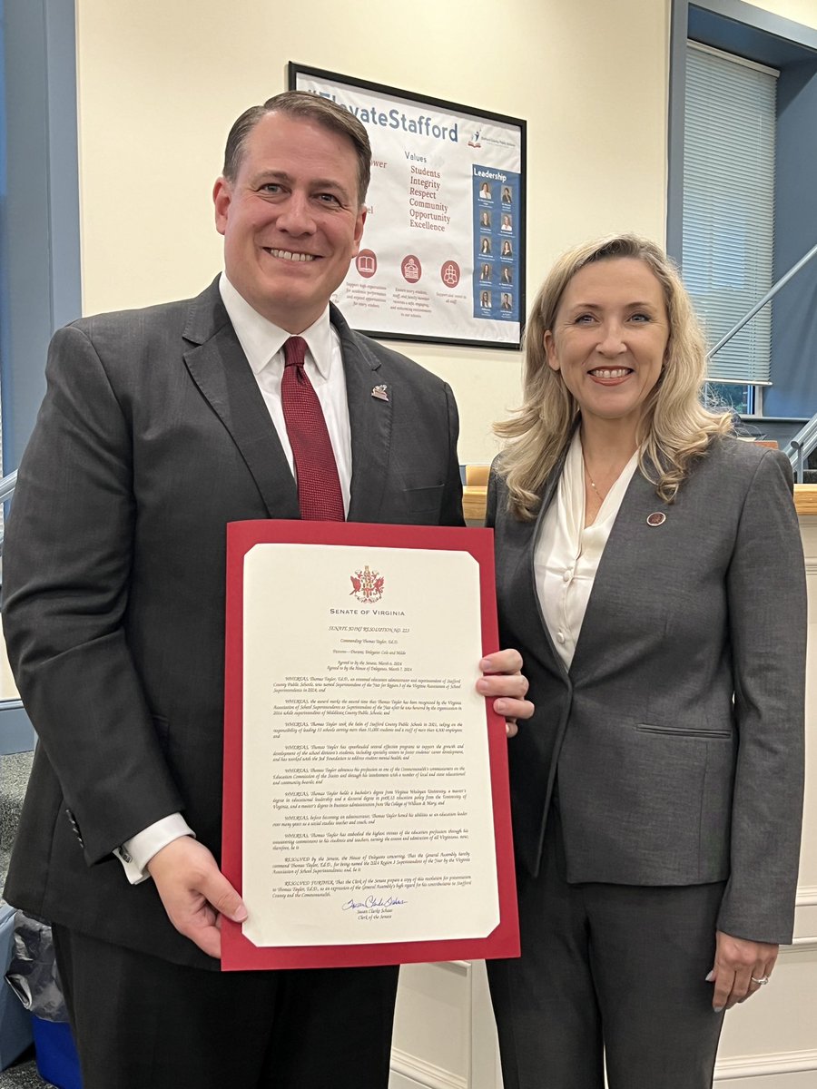 SCPSchools's tweet image. Thank you @TaraDurantVA for presenting @ThomasTaylorEdD on earning Region III Superintendent of the Year and Jenny McCall as the outgoing Teacher of the Year with Commending Resolutions honoring their achievements. #ElevateStafford #ExcelTogether