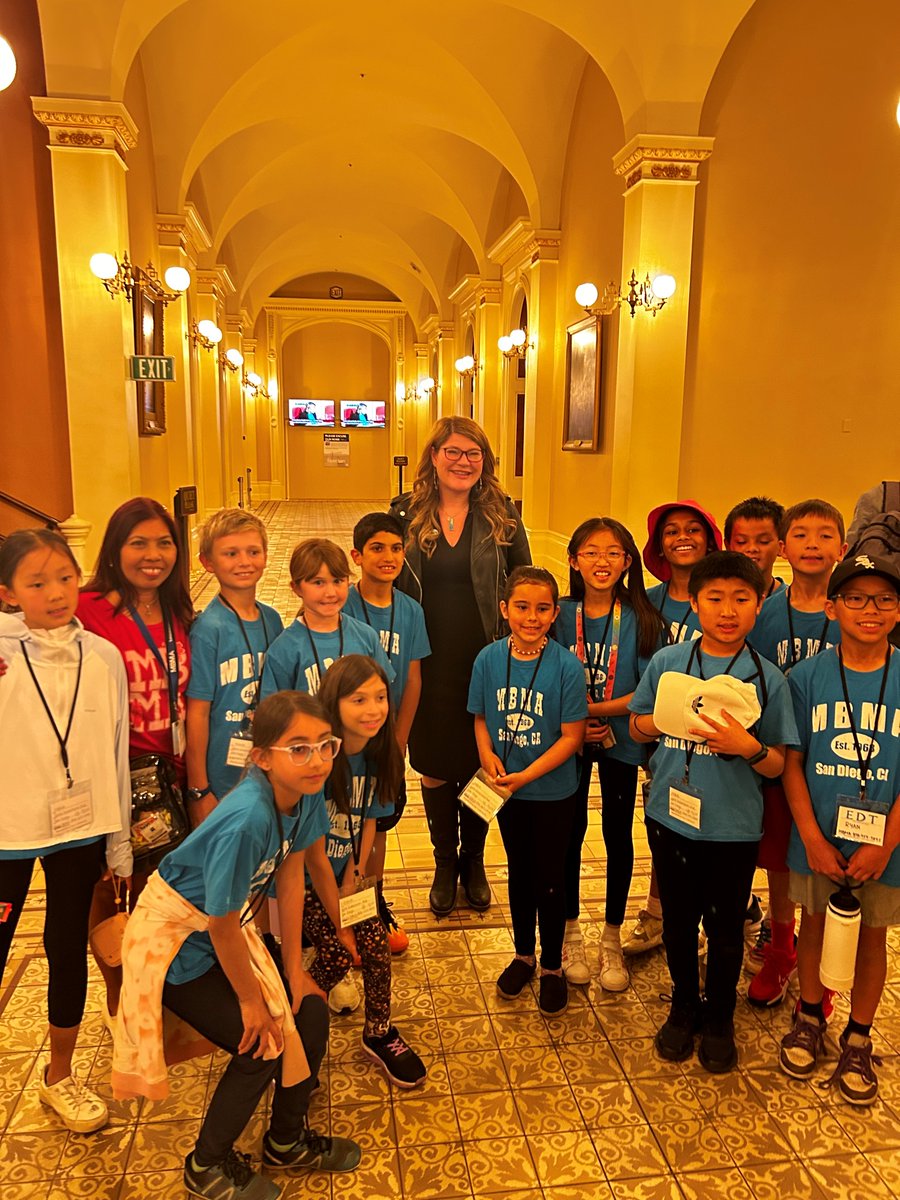 Mission Bay Montessori Academy students visited Sacramento last week. Students attended the Assembly Floor session and toured the Capitol!