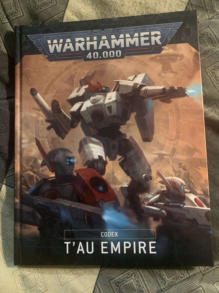 I feel pretty worn out, and there is really no reason to be. so for day day #925 of the #hobbystreak, I am going to take it easy, have a pint of ale and read the new T'au Empire codex on a rainy night. Also I decided to play in the Crusade officially, so there is that. #tauempire