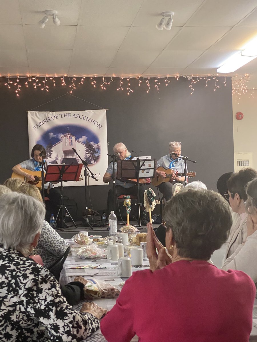 Glad to be at the Parish of the Ascension this evening to their Cold Plate Supper. Thank you to the Sweet Forget Me Nots for providing the entertainment. #CommunityMatters #MountPearl