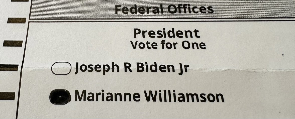 sandyjfisher's tweet photo. “The American people have been trained to become followers—I say…let’s be followers no more. This country belongs to us!”
Marianne Williamson
#SmashTheMachine https://t.co/be91L9fON9