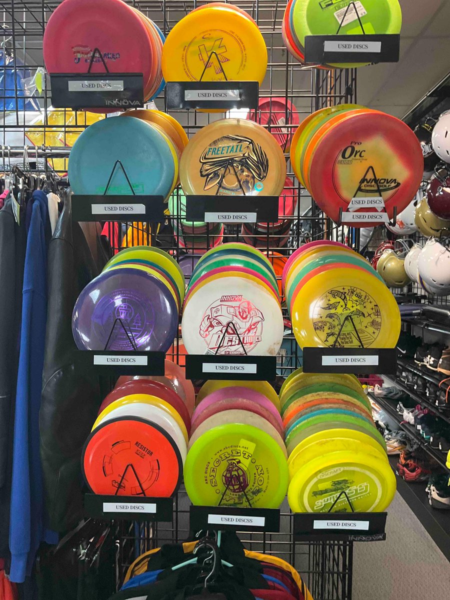 We’ve got a crazy amount of good used discs just in! Come on down and get your next great disc!! #bangthechains #dekalbmemorial #Redan #Perkersonpark #piasdecatur