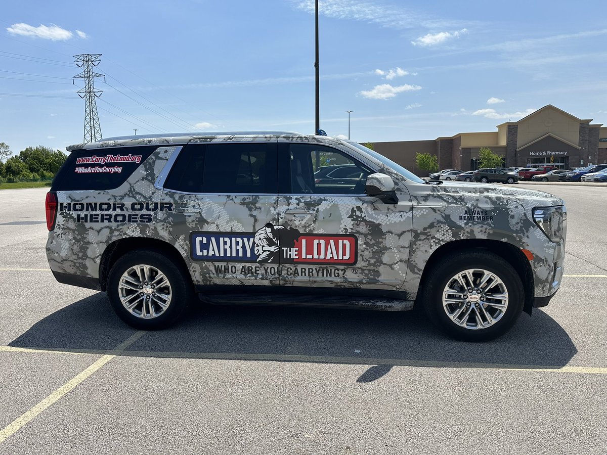 Rodney B (@thats_bowie) on Twitter photo Carry The Load Toledo 2024 #CarryTheLoad #TMobile #MichiganDEI <a href="/Jermainemagenta/">Jermaine West</a> <a href="/RDM_Ed/">Ed Jackson</a> <a href="/HassanJ2291/">Hassan Jamal</a> Carry The Load Toledo 2024 #CarryTheLoad #TMobile #MichiganDEI <a href="/Jermainemagenta/">Jermaine West</a> <a href="/RDM_Ed/">Ed Jackson</a> <a href="/HassanJ2291/">Hassan Jamal</a>