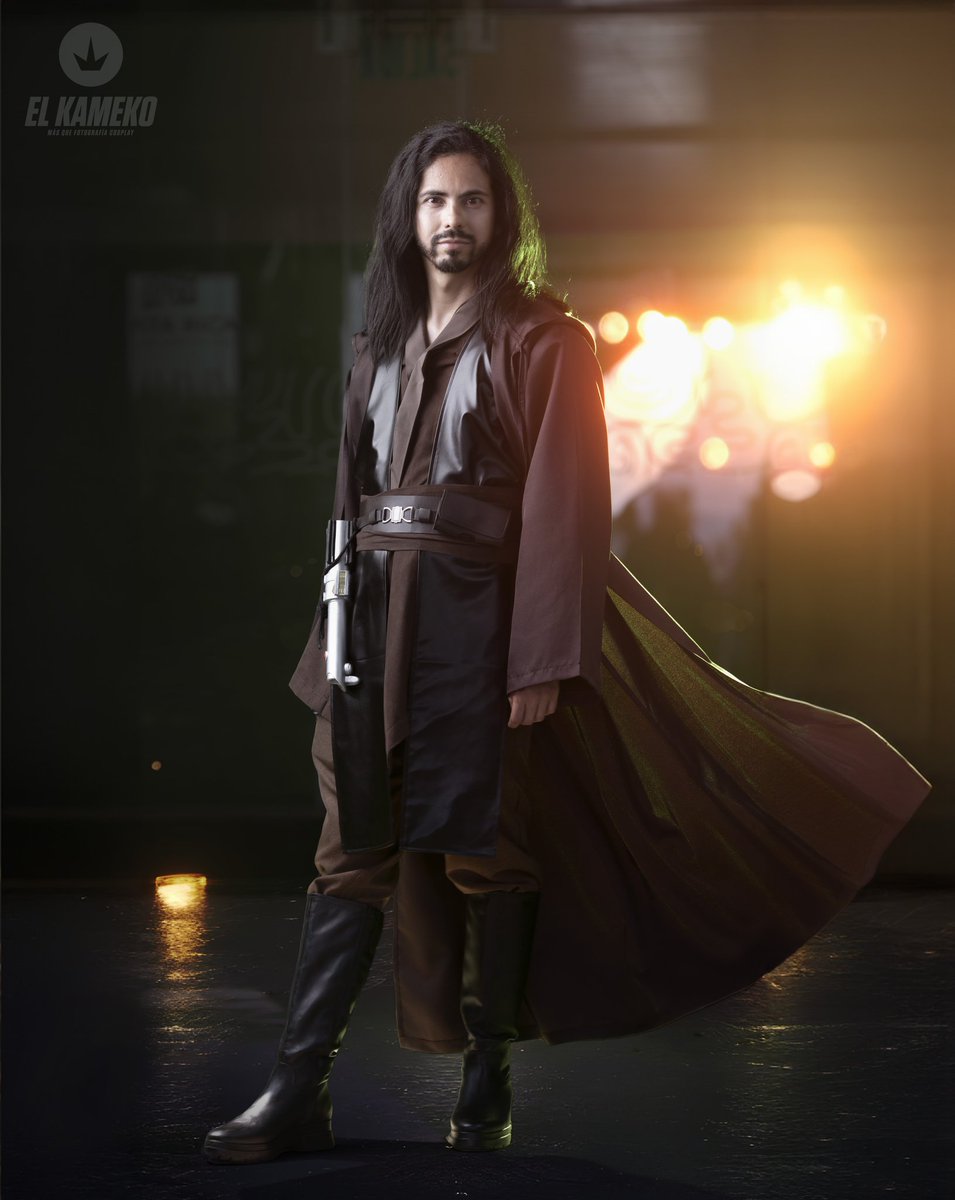 #AnakinSkywalker &amp; #ObiWanKenobi.

#Cosplay #StarWars #ComicConCR #ElKameko <a href="/ComicConCR/">C2CR - Comic Con Costa Rica</a> <a href="/starwars/">Star Wars</a> <a href="/StarWarsLA/">Star Wars</a>