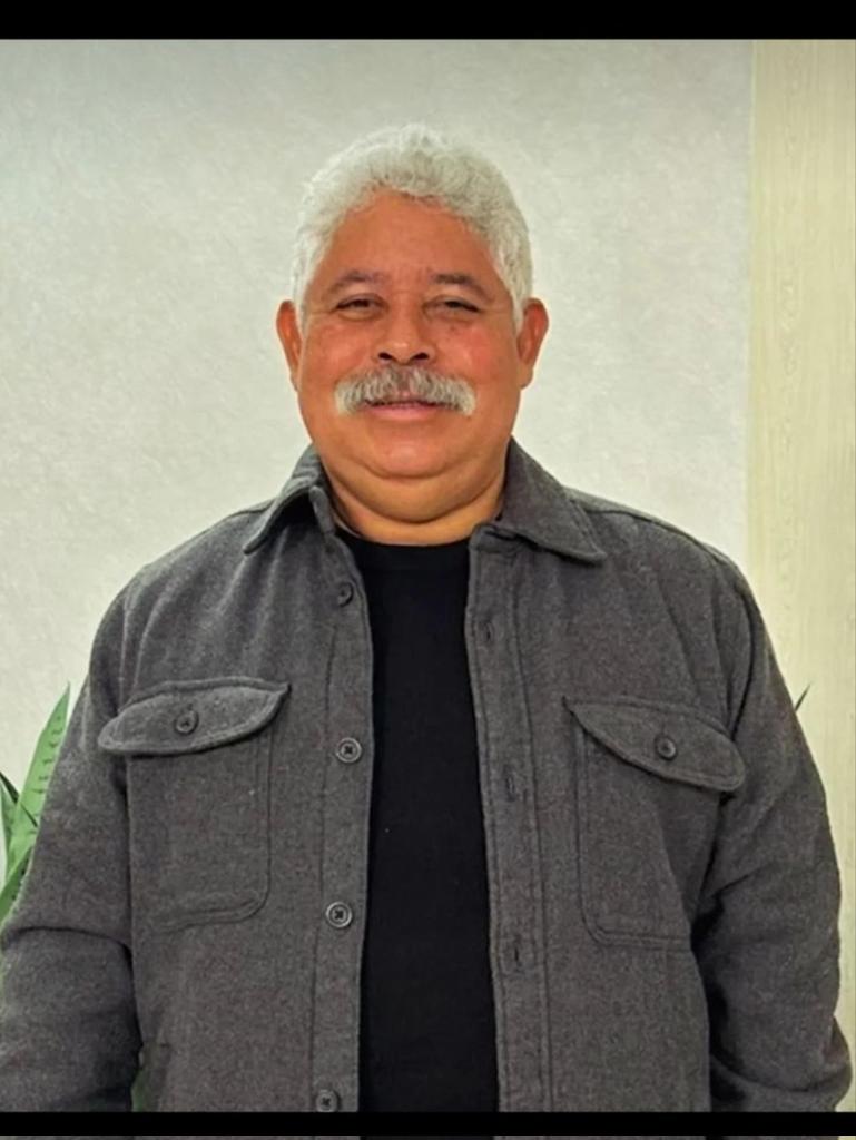 Marvin Ponce SaucedSociólogo, economista Político, tweet media