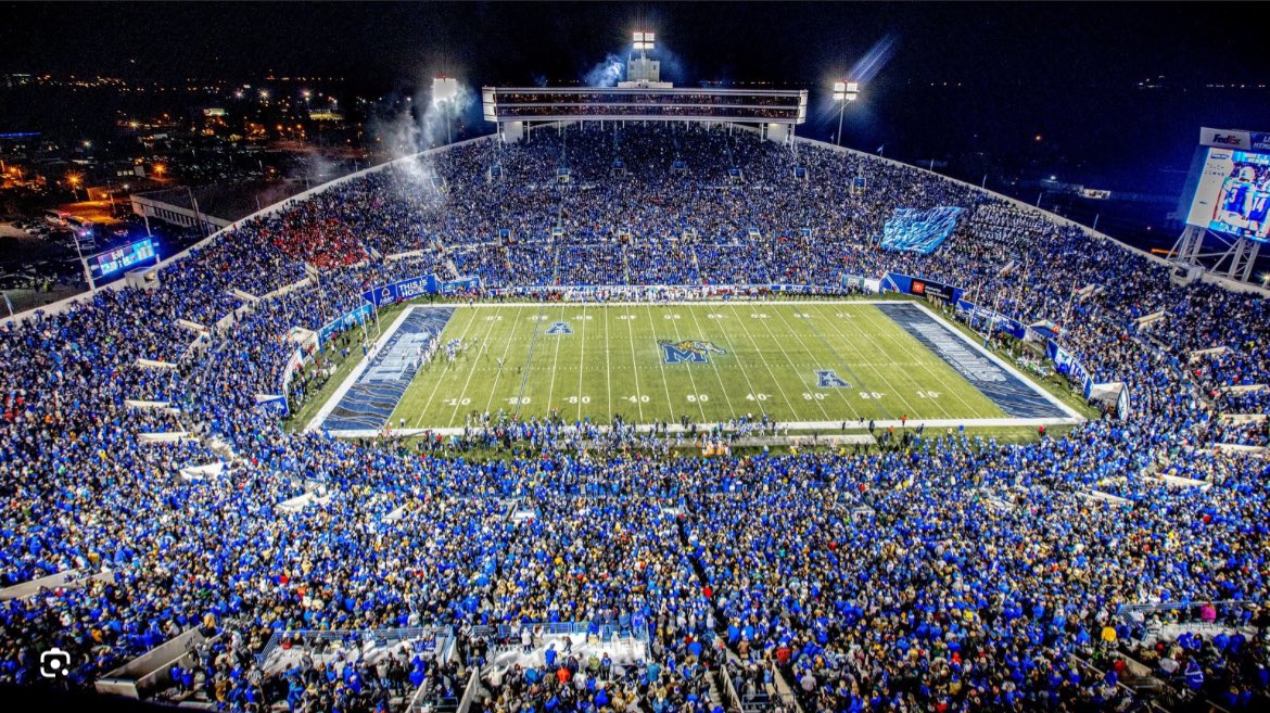 #AGTG Blessed to receive an division 1 offer from the university of memphis <a href="/HankinsJordon/">Jordon Hankins</a> <a href="/RSilverfield/">Ryan Silverfield</a> <a href="/MarioEdwardsr15/">Mario Edwards</a> <a href="/ForneyAthletics/">ForneyISDAthletics</a>
