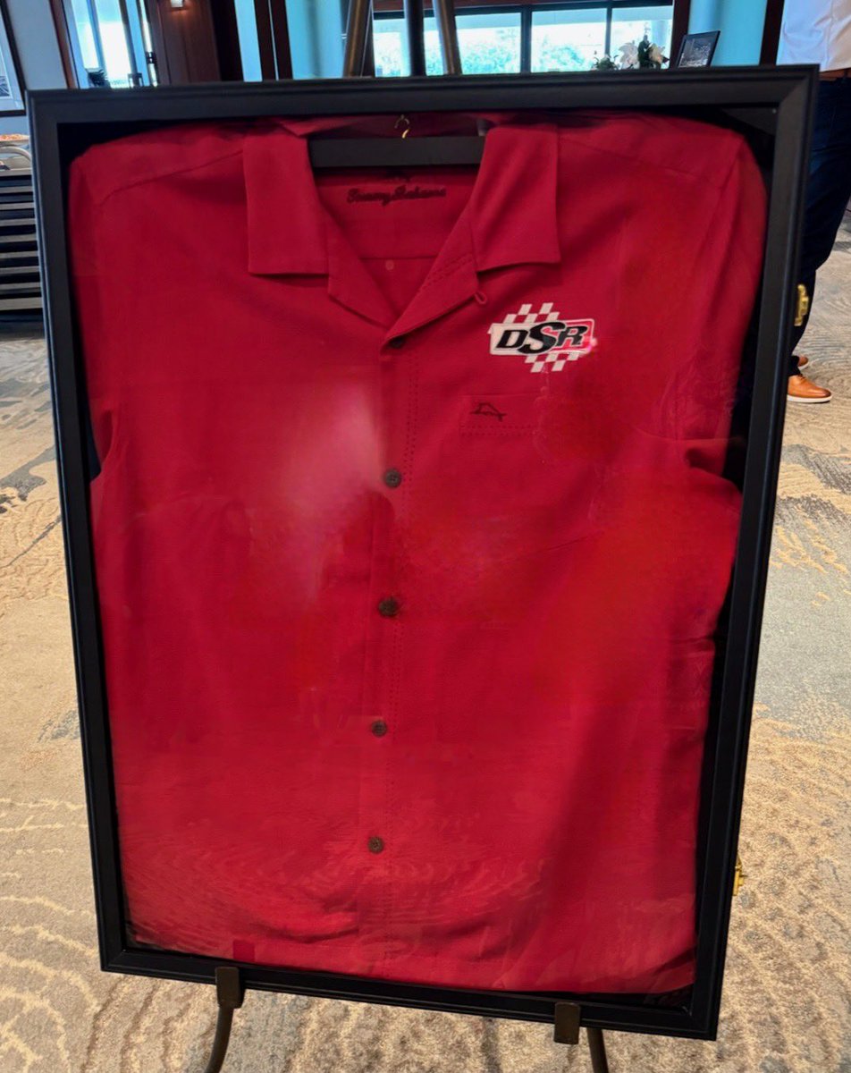 ❤️ One of Don’s iconic red shirts will be up for grabs this weekend at the #Route66Nats ❤️ Place your bids now and own a piece of drag racing history! *All proceeds from fundraiser benefit @MDAndersonNews* BID NOW ➡️ shoememorial.givesmart.com