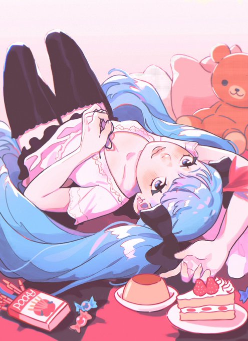 「blue eyes strawberry」 illustration images(Latest)