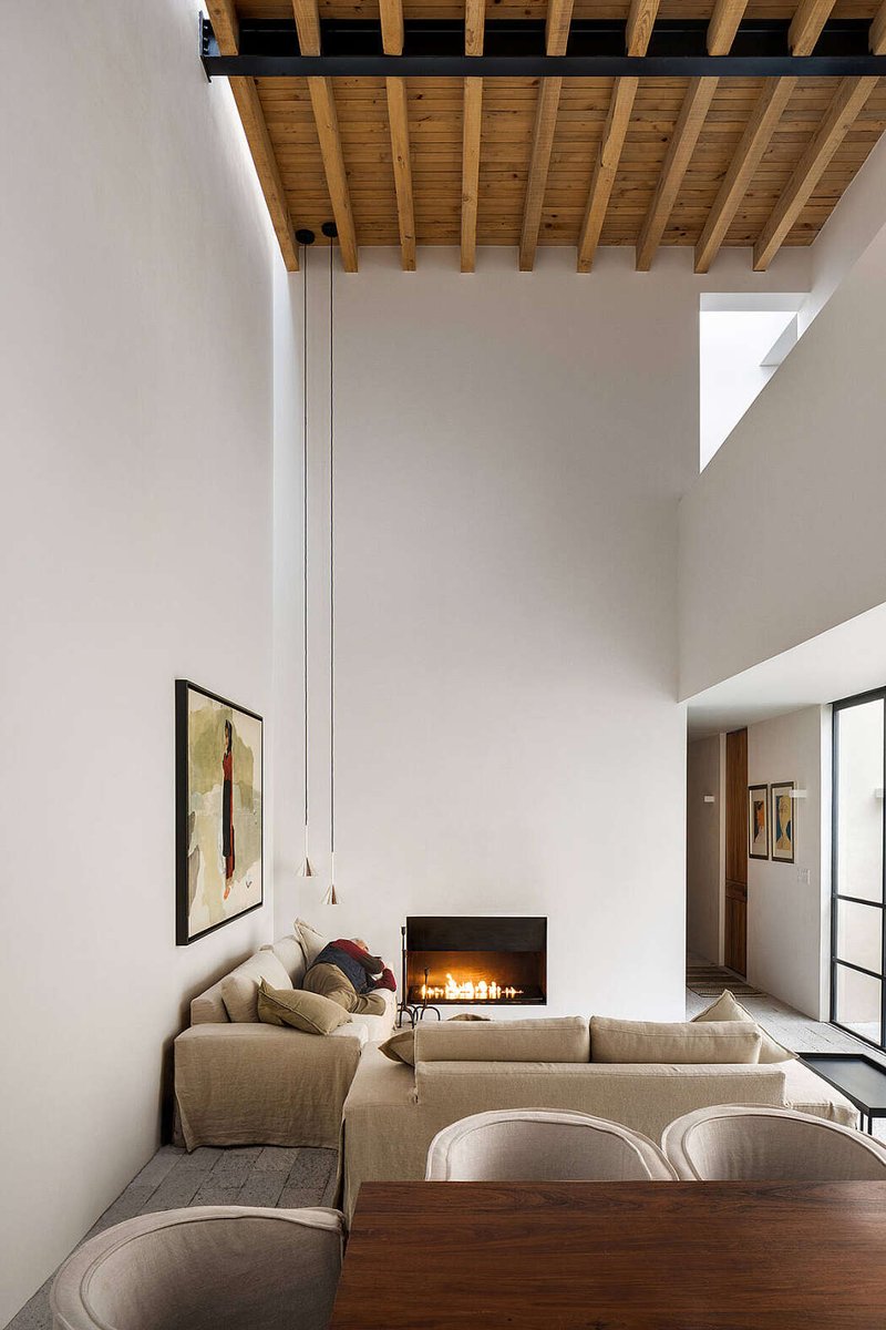 La Quinta by PPAA 

homeadore.com/2019/08/12/la-…  

#architecture #decor #home #interiordesign
