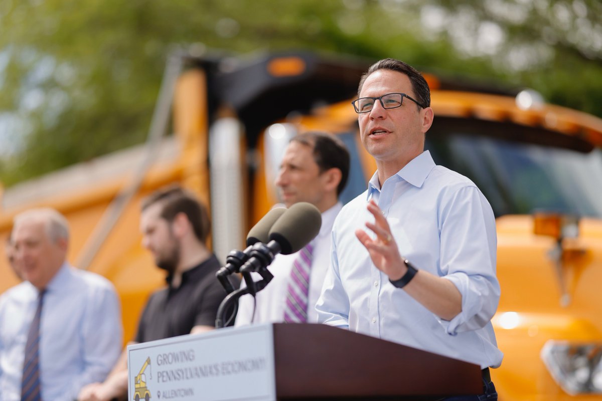 When Gov. Shapiro visited the Lehigh Valley last week to announce a state grant for an industrial site, he said he was 'betting heavy' on the Lehigh Valley to drive economic growth in PA ow.ly/2qML50RGghh @LVEDC @GovernorShapiro #AllentownEDC @PADCEDNews @matthewtuerk