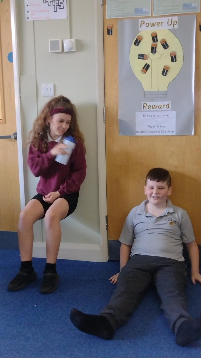 #MentalHealthAwarenessWeek2024 #MomentsForMovement   This week we have been taking part in movement challenge. Here we are doing the plank and wall sit.