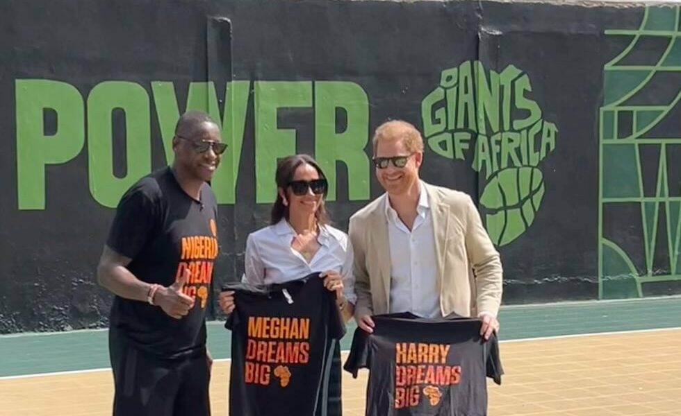 Here’s Everything Prince Harry & Meghan Markle Were Up To During Their Three-Day Visit to Nigeria dlvr.it/T6tLRl