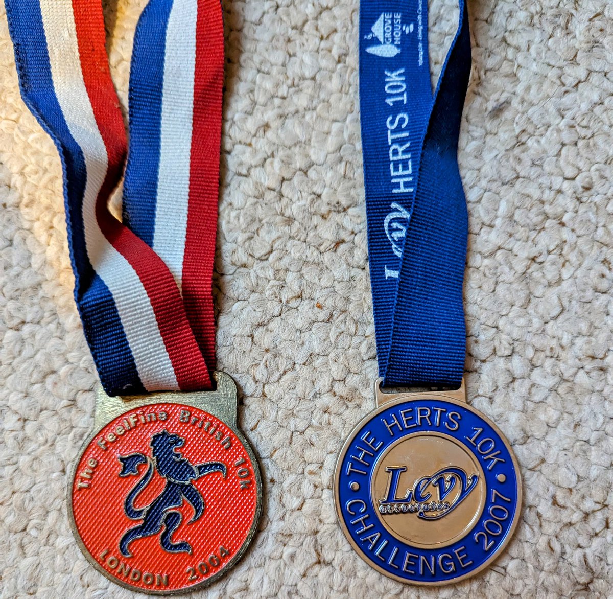 The things you find when you are having a clear out. Can't believe the London one was 20 years ago! @UKRunChat @HamwicHarriers