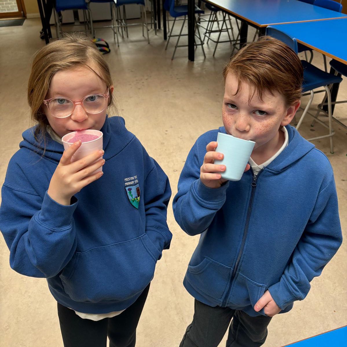 Community in Schools (@pennypit_cis) on Twitter photo BREAKFAST CLUB <a href="/PrestonTowerPS/">Preston Tower Primary School</a> | We had a healthy start to the day making smoothies. Monday it was berry and today it was tropical 🍍 🍓
#HealthyStart #CommunityInSchools #PTPS BREAKFAST CLUB <a href="/PrestonTowerPS/">Preston Tower Primary School</a> | We had a healthy start to the day making smoothies. Monday it was berry and today it was tropical 🍍 🍓
#HealthyStart #CommunityInSchools #PTPS