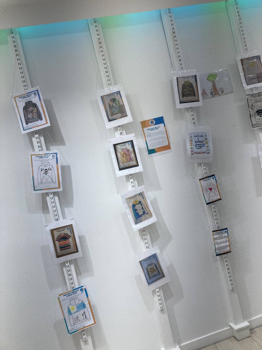 Fantastic to call in Beacon’s Counselling Pop up shop in Merseyway Stockport this morning celebrating their 40th Birthday 🎂 well worth stopping by to say hi and find out more about the amazing work they do 👏 #MentalHealthAwarenessWeek <a href="/Stockport_IS/">Inclusion Service</a>  <a href="/OneStockport/">One Stockport</a>