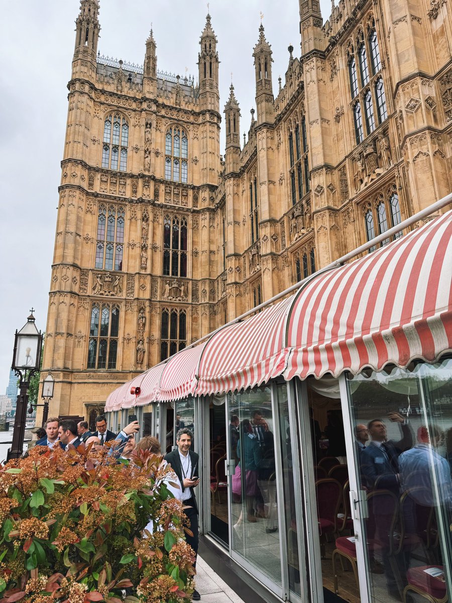 I had the opportunity to join an event hosted by Baroness Fairhead CBE and <a href="/Springpod/">Springpod</a> 🚀colleagues exploring the topics of innovative solutions for skills, social mobility and student career success. And always good to see colleagues from the industry. 🎓
