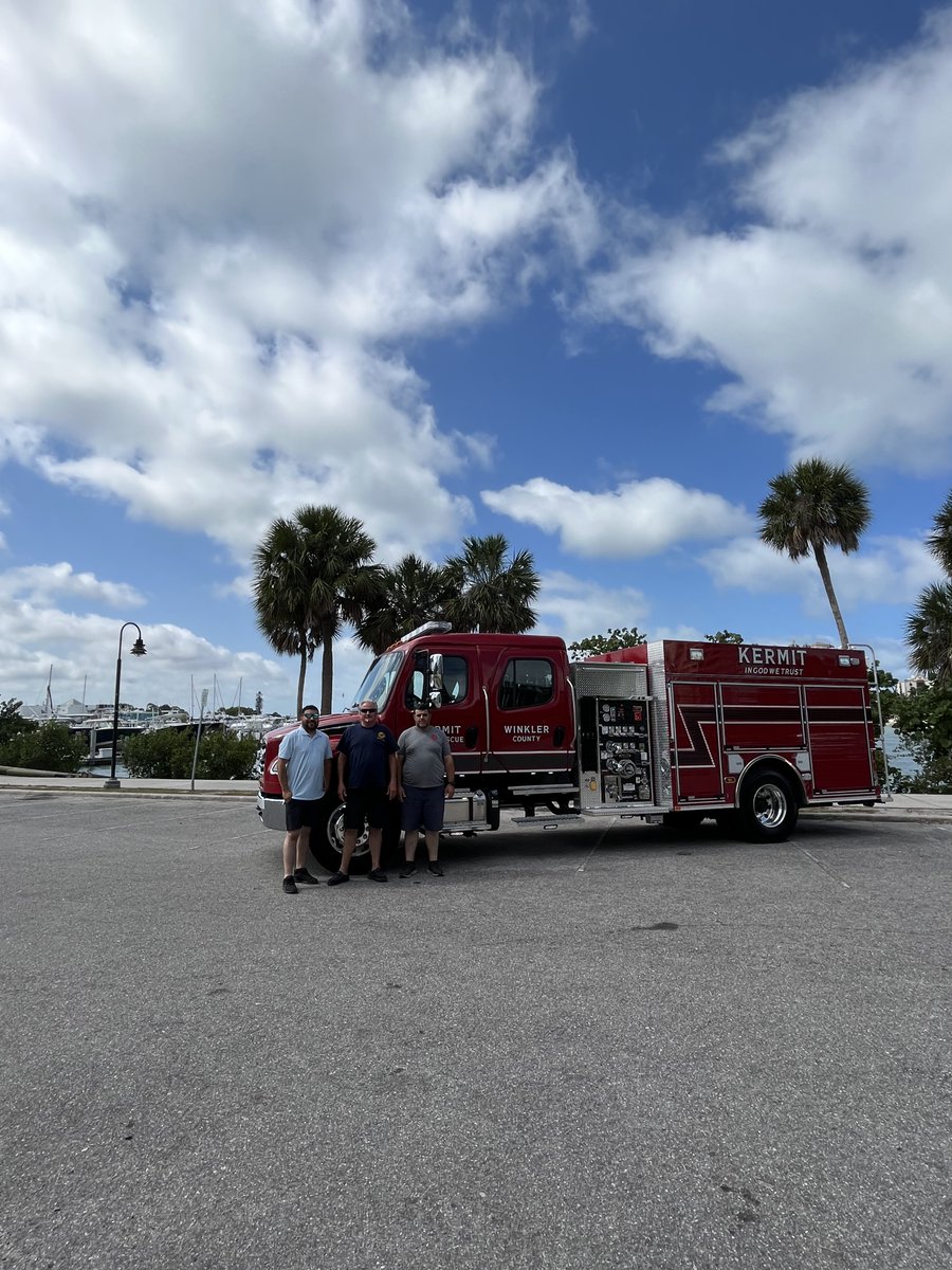 One of the newest West Texas rigs! 😎 Congratulations to the Kermit (TX) Fire Department in Winkler County, Texas on your recently completed Pierce Commercial Pumper. This rig is Kermit's first Pierce, so they were able to place a pin on the famous map at Pierce Bradenton.