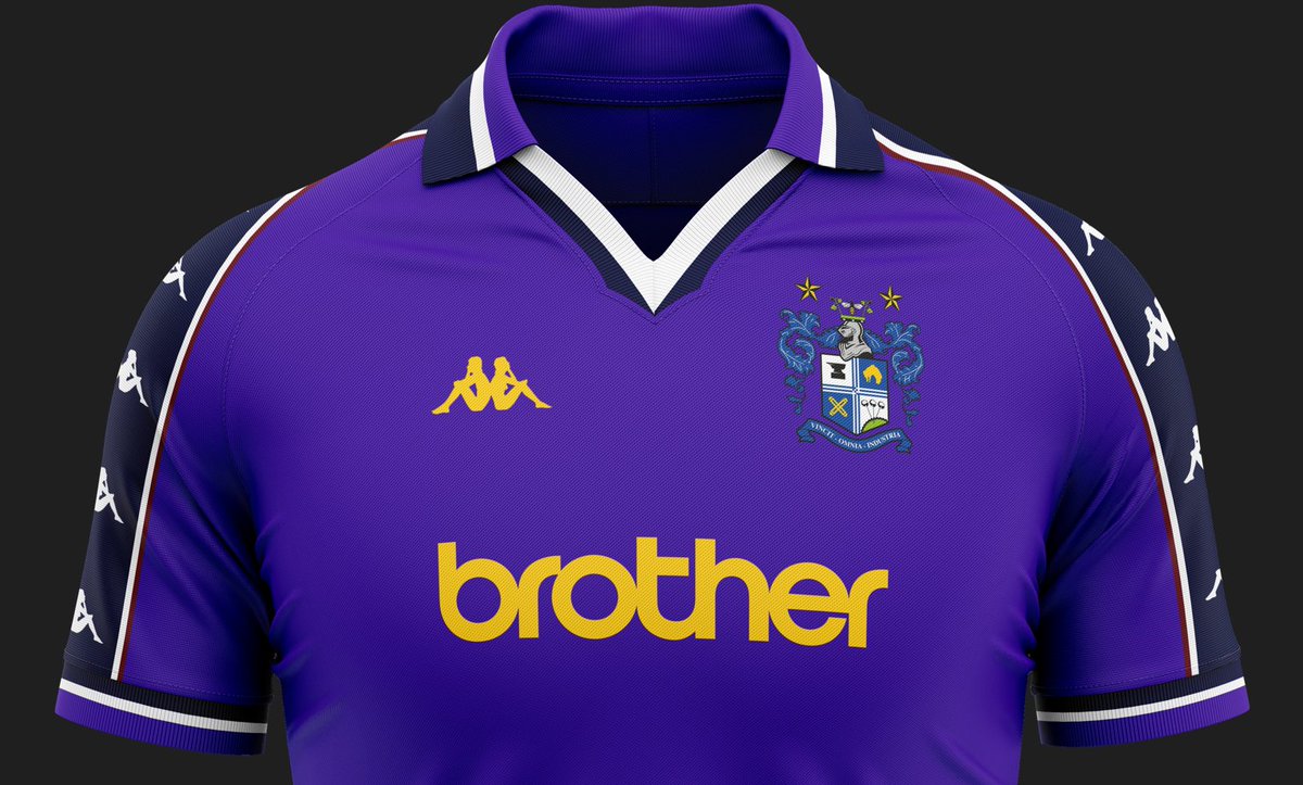 New request delivered ✅ @buryfcofficial ⬜️🟦 Asked by @thelewisbarlow 👤 Can't say how much I enjoyed this request based on some #ManCity vintage kits 👕 If you're up to spice up your #FootballManager team's kits send us a request on fmcustomkits.com 💻 #FM24