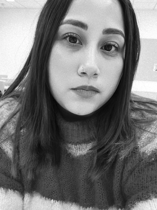 ✍Nos gustaría compartir con ustedes esta entrevista que le hicieron a una de nuestras compañeras, Anahí Benítez Hidalgo, para la editorial Five Points, dirigida por Esteban Escalona. En esta entrevista Anahí habla de su vida y su tiempo en BMCC. 🌺

fivepointspublishingnyc.com/post/dear-litt…