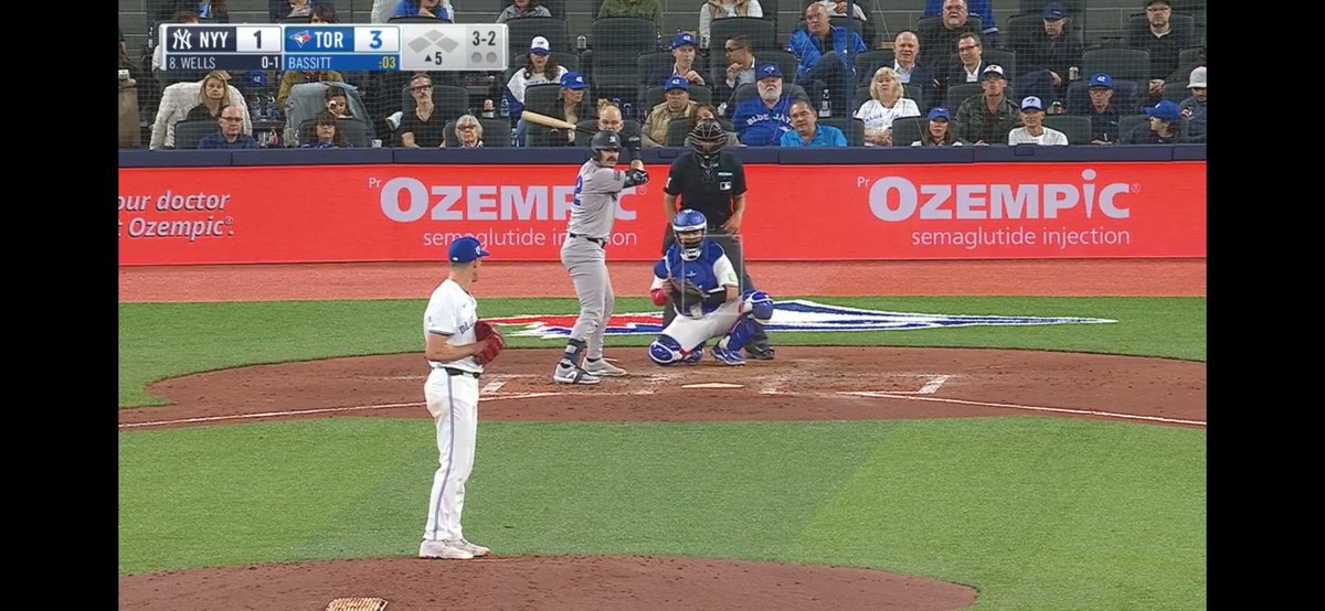 Stuart Kerr tweet media