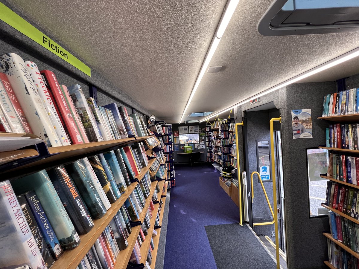 Our supermobile library is in #Rosedale from 10am to 12pm tomorrow. It visits some of our more rural communities, stocking more than 3,000 items and providing access to our library service's full range of materials. See the full timetable at northyorks.gov.uk/supermobile-li…
