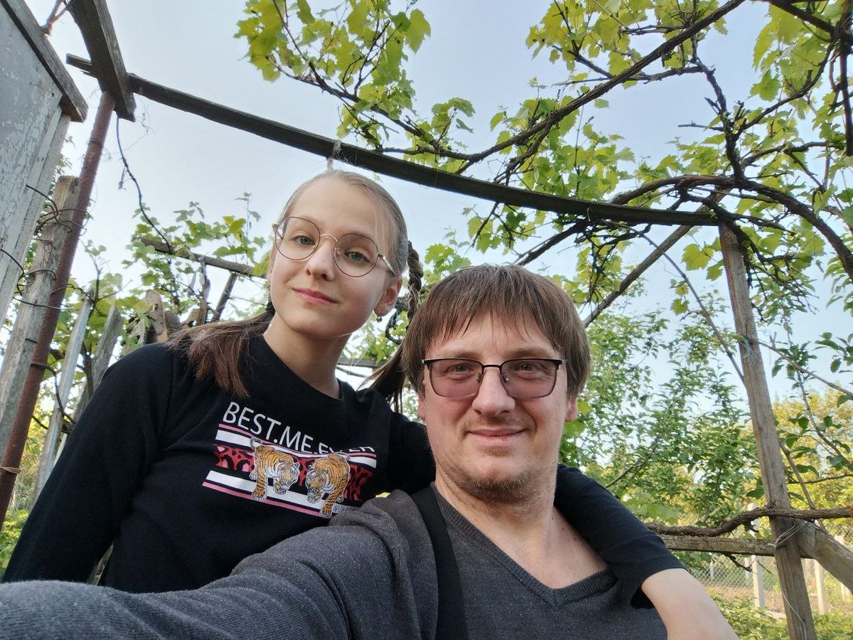 In 5 days, my beloved daughter is 11 years old! I want her to create 11 #crypto #wallets or 11 #coins of one of the cryptocurrencies! What do you advise? By the way, you can immediately advise in the form of #usdt (trc-20) - TCuR1LgH1tKnQLHNVqxY9jGxTx3AJu1nXY #web3 #ltc #btc #eth