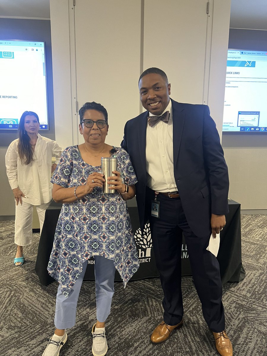 Congratulations to our Contracts &amp; Certification Specialist, Lisa Vargas on 10 years with <a href="/FortWorthISD/">Fort Worth Independent School District</a>! We admire your dedication to our district. Cheers to many more, here at #OneFortWorth 🍎