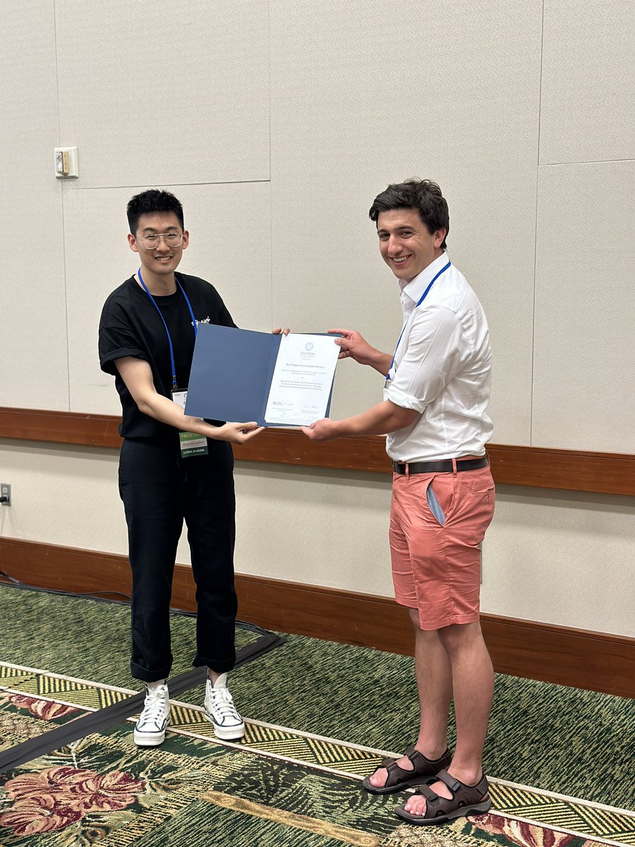 ZYYan20H's tweet image. Incredible work at #CHI2024 outlining the future paradigm of display fabrication from Ollie Hanton @hanton_ollie . Congrats again for the best paper honorable mention!🎉🎉