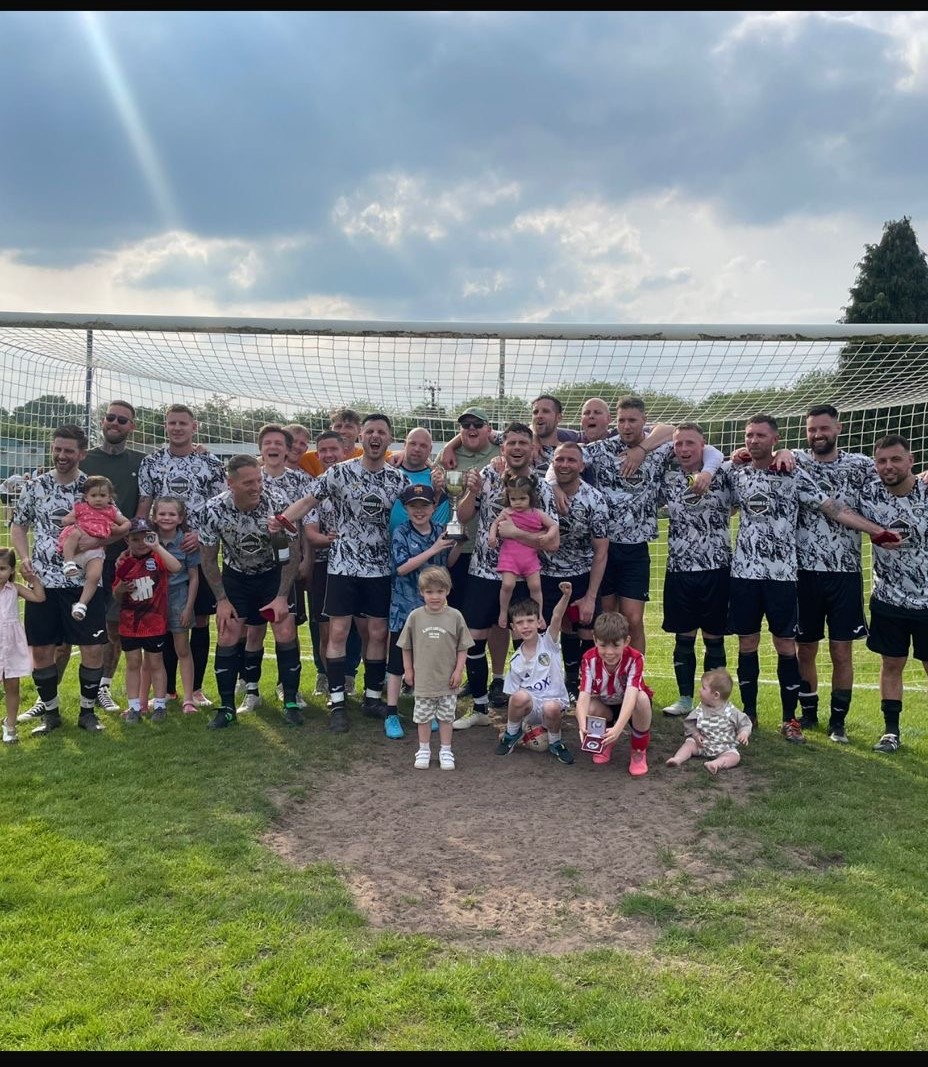 Vets Cup Winners 23/24! 🏆🍾

What a battle in scorching conditions as we narrowly beat Cradley Town DC  1-0 the weekend to win the cup. 
Fair play to Cradley who was very gracious in defeat, look forward to future battles with those boys 👊 

Goal:
<a href="/Mattyrobbo36/">Matthew Robinson</a> 

<a href="/BirminghamFL/">Birmingham League</a>