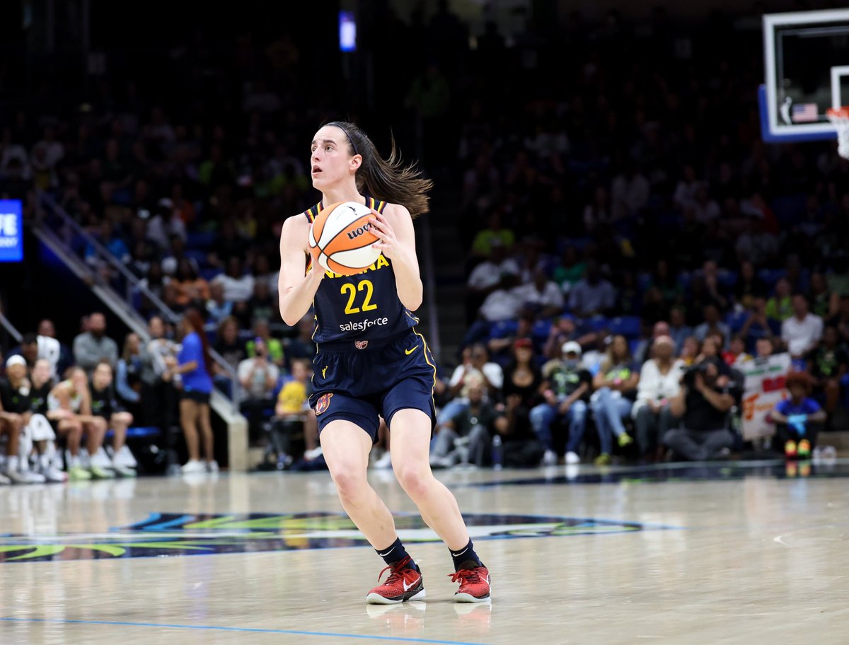 .@CaitlinClark22 makes her WNBA debut tonight🔥 Check out these futures for the sharp shooter’s rookie year💰 #WNBA