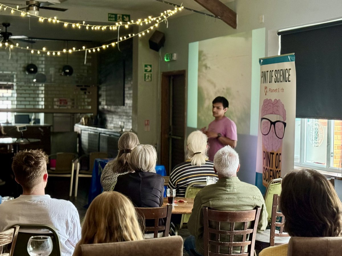 Pint of Science, Day 2!

Today’s line-up of INCREDIBLE <a href="/lborouniversity/">Loughborough University</a> researchers have been chatting science all across town! 🔬🧪

<a href="/pintofscience/">Pint of Science UK</a> #pint24