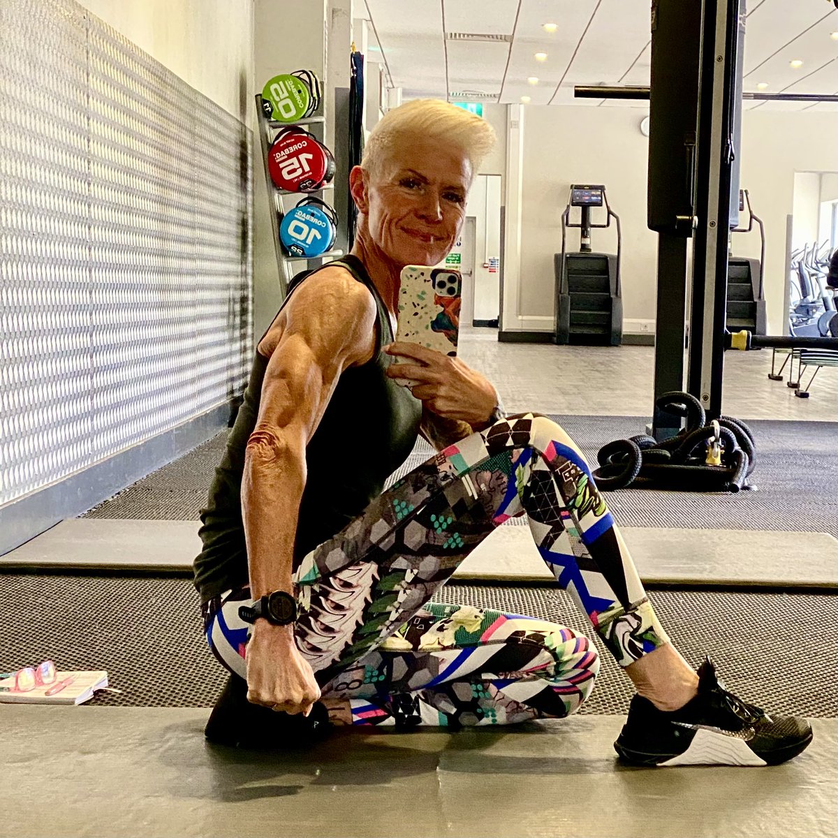 @SBakerMD Evidently, I’m eating an unhealthy diet.
Evidently, at age 58yrs and post menopause I should be suffering from sarcopenia.
I eat red meat, tallow, butter, eggs, salt and occasionally pork, fish & poultry. I drink water. I don’t take supplements or any medication. Go figure!…