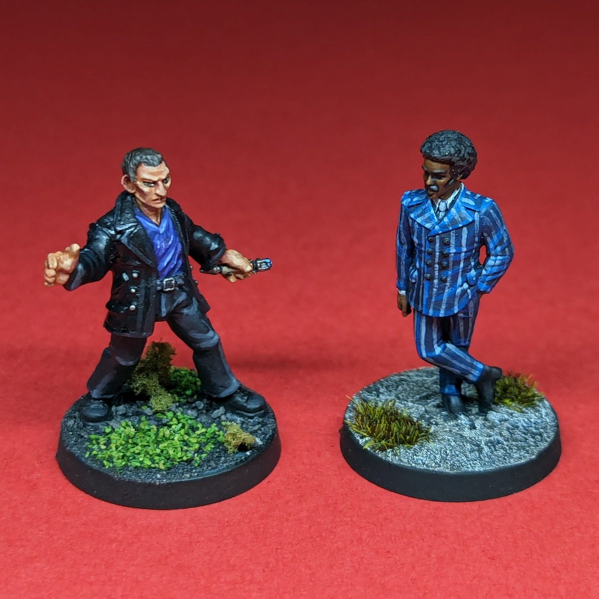 The Doctor (series 1) meets The Doctor (season 1)

#DOCTORWHO #miniatures #minipainting