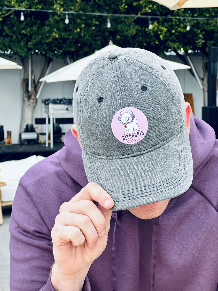 Our bitchin’ merch is on fire! Anytime team B is wearing the shirt, people ask to buy it from us. At @farcaster_xyz Farcon LA, we sold our first shirts & hats. 😎🐶🤩🚀 

#basedbitch #LetsGO #crypto #Memecoin2024
