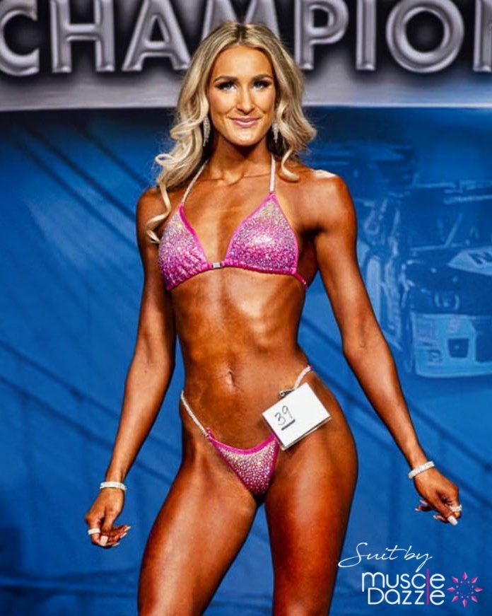 MuscleDazzle's tweet photo. Congratulations... you have all achieved something truly inspriational! 😍😍😍 Well done @jonseey16 @xitselisa_ @meghan_oliver122 @ashdeyo_fit
https://t.co/yJoBOHKK75
#muscledazzle #arnoldclassic #npcprep #ifbbathlete https://t.co/lLGZi0IW2X