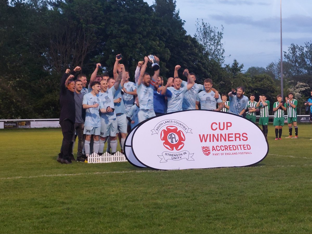 Congratulations to the winners of the Charity Cup 2023/24, Platt Bridge! A special thank you to the representatives of our charity, @andysmanclubuk for their company tonight, and our Official photographer @Gkphotosports