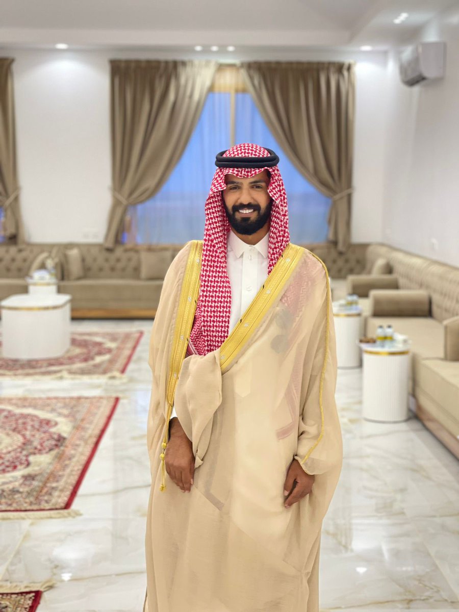 ملتقى الوسيمات tweet media