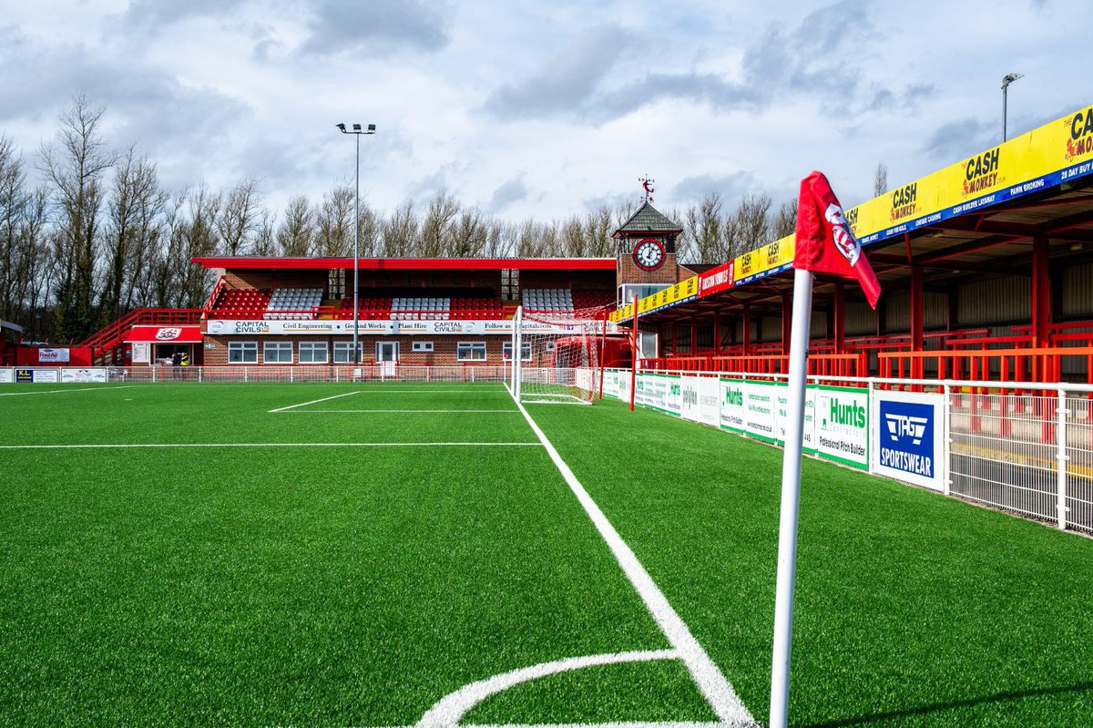 🌟 Join Our Team as Bar Staff at Ilkeston Town Football Club! 🌟 Are you ready to be a part of something extraordinary this summer? We're seeking friendly, enthusiastic bar staff to join our hospitality team for festivals and events! 🍻🎉 𝗪𝗵𝗮𝘁 𝗬𝗼𝘂’𝗹𝗹 𝗗𝗼: •Provide