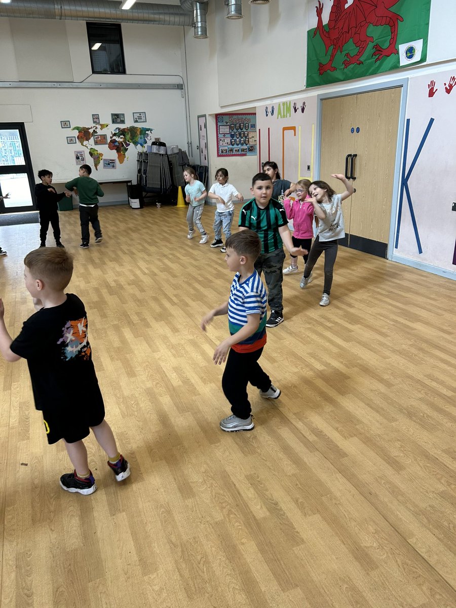 Comet class tweet media