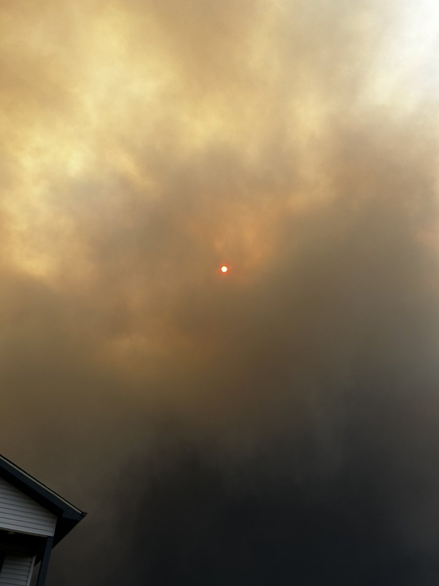 fire in Fort McMurray as seen from abasand. we’re currently evacuating right now. never expected this to happen again, this is insane.