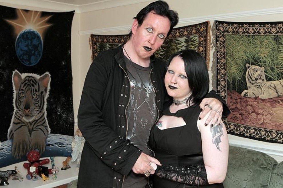 4. Lia and Aro (the vampire couple) Lia Benninghoff and Aro Draven, a couple from Haverhill, Suffolk, share a unique bond. They identify as vampires and partake in a ritual of drinking each other's blood. They met on a dating website and believe this practice strengthens their