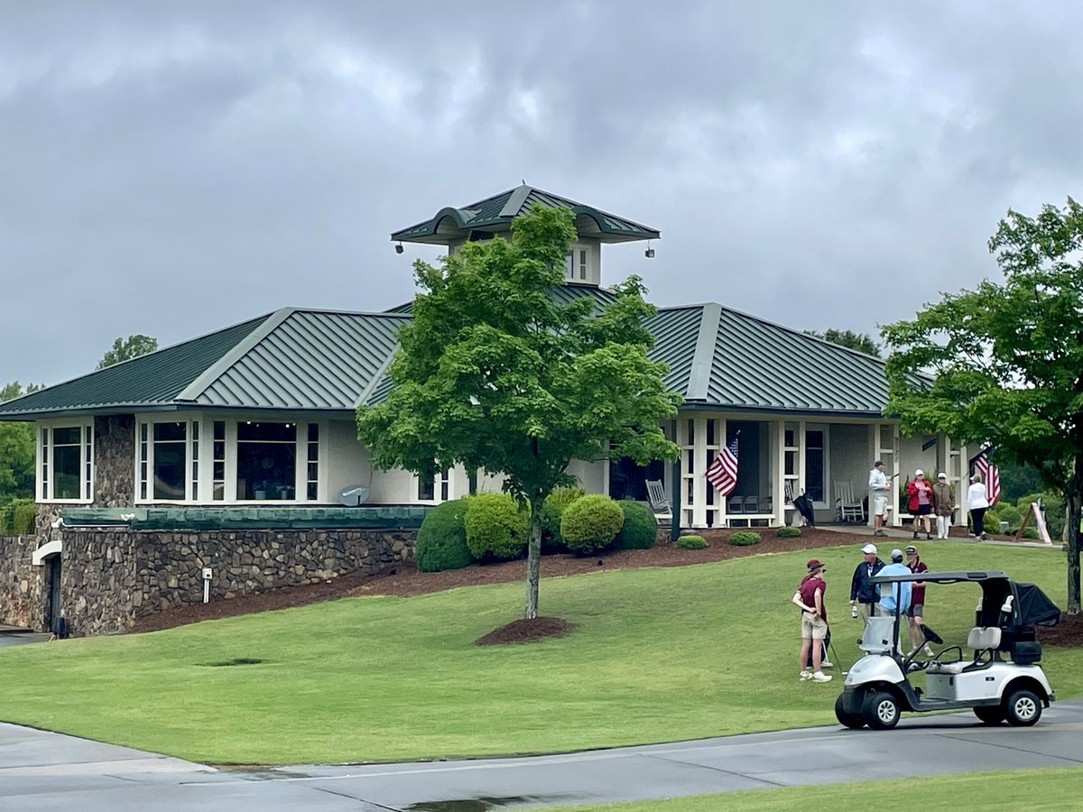 At Stonebridge gc and our men’s golf team is doing great!
We just tied with pine Lake Prep at the conclusion of 18, so we have to going into a Playoff for one more hole to find out who the state champions are!
Let’s go Hawks!