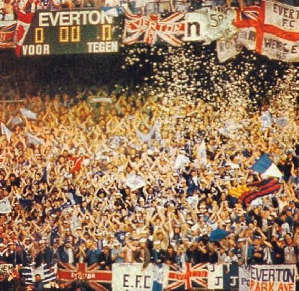 ON THIS DAY 1985: Everton in Rotterdam for their game against Rapid Vienna for the European Cup Winners' Cup Final #EFC