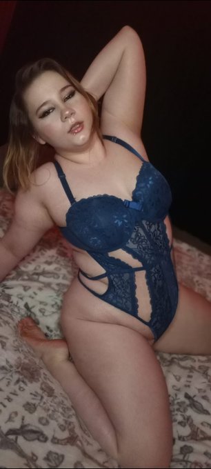 Throwback to one of my favorite pictures 😍 https://t.co/Ew8WxtA8py<a href="/tag/nsfwtwt"class="tags"><span>#nsfwtwt</span></a>
