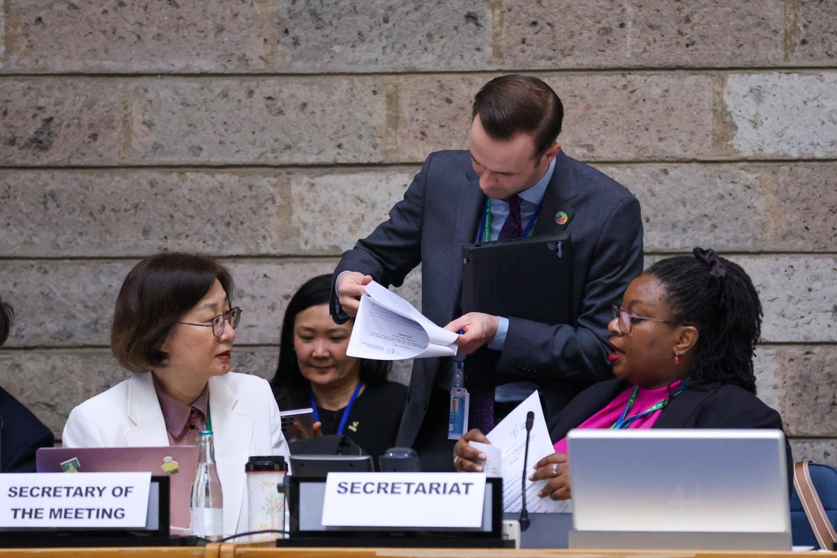 UNBiodiversity's tweet image. On Day 2 of the Nairobi Meetings #SBSTTA26, we had fruitful discussions on:

🧬Detection and identification of #LMOs
🌊Marine + coastal biodiversity
🌱Biodiversity + health

✅Stay up to date with @IISD_ENB&apos;s daily report: enb.iisd.org/cbd-subsidiary…

📸: Mike Muzarakis/@IISD_ENB